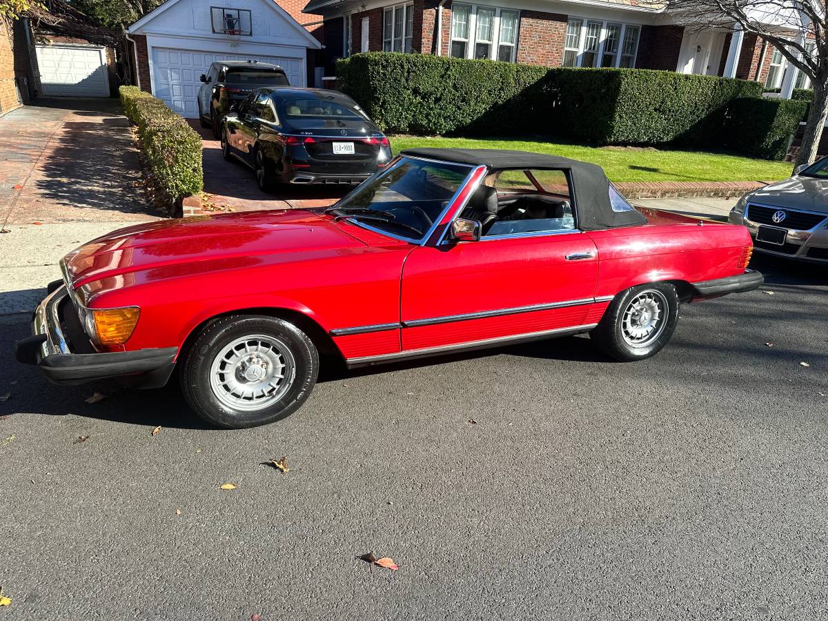 Mercedes-benz-Benz-380sl-1981