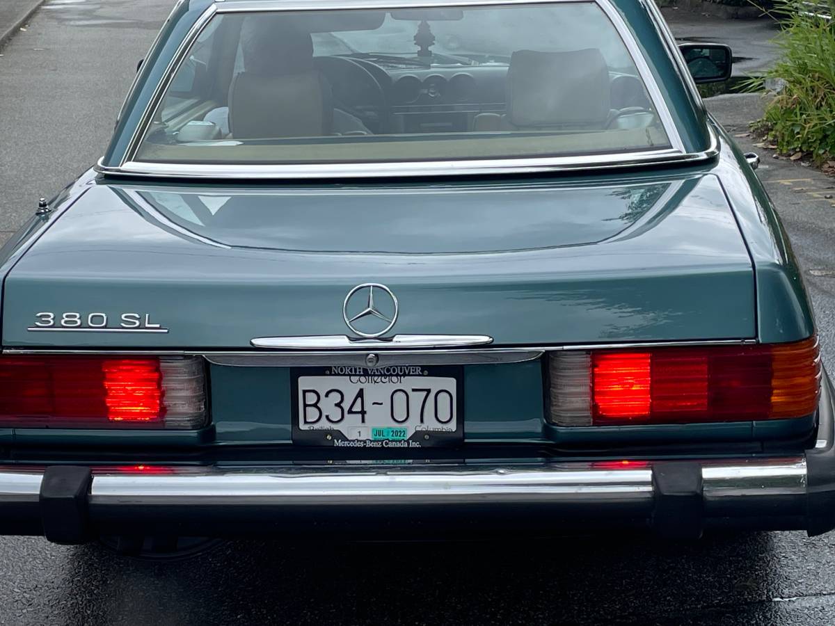 Mercedes-benz-Benz-380sl-1982-6