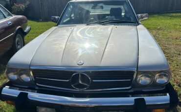 Mercedes-benz-Benz-380sl-1982-silver-160934