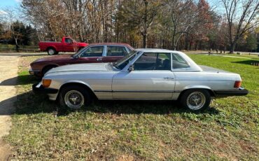 Mercedes-benz-Benz-380sl-1982-silver-160934-4