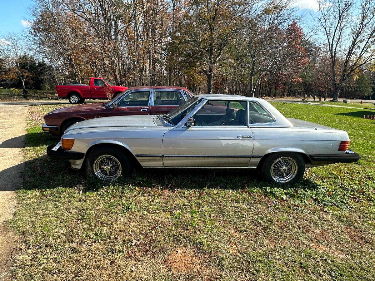 Mercedes-benz-Benz-380sl-1982-silver-160934-4