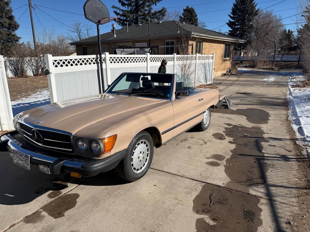 Mercedes-benz-Benz-380sl-1983-1