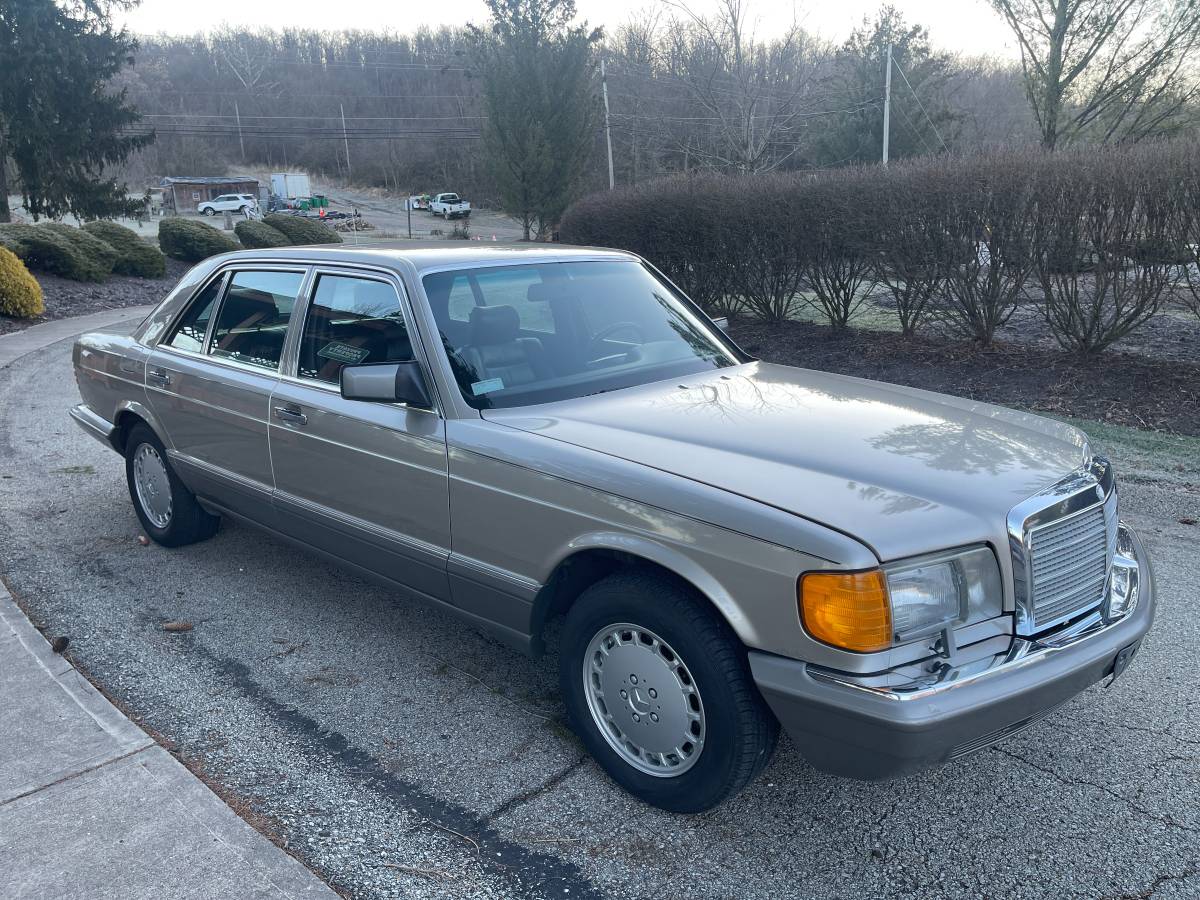 Mercedes-benz-Benz-420sel-1989-2