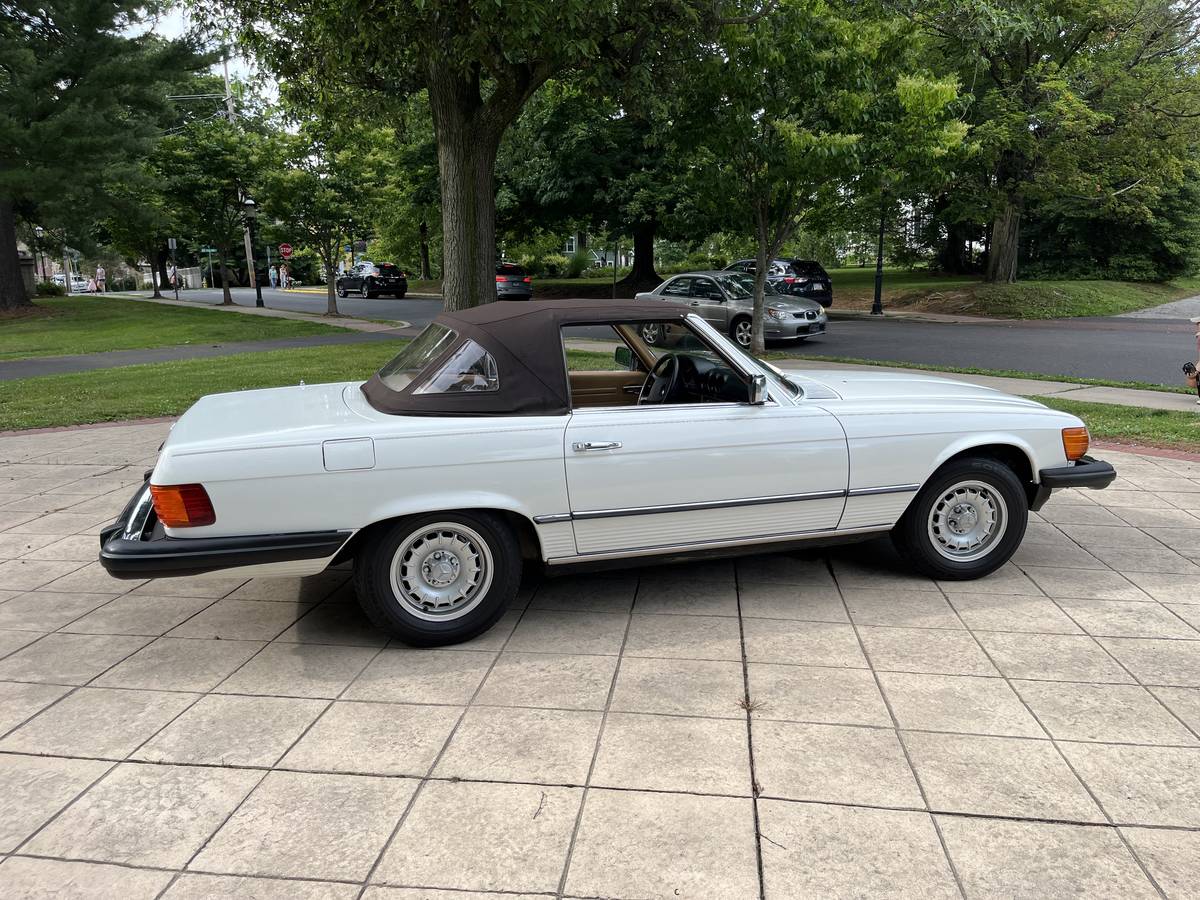 Mercedes-benz-Benz-450-sl-1980