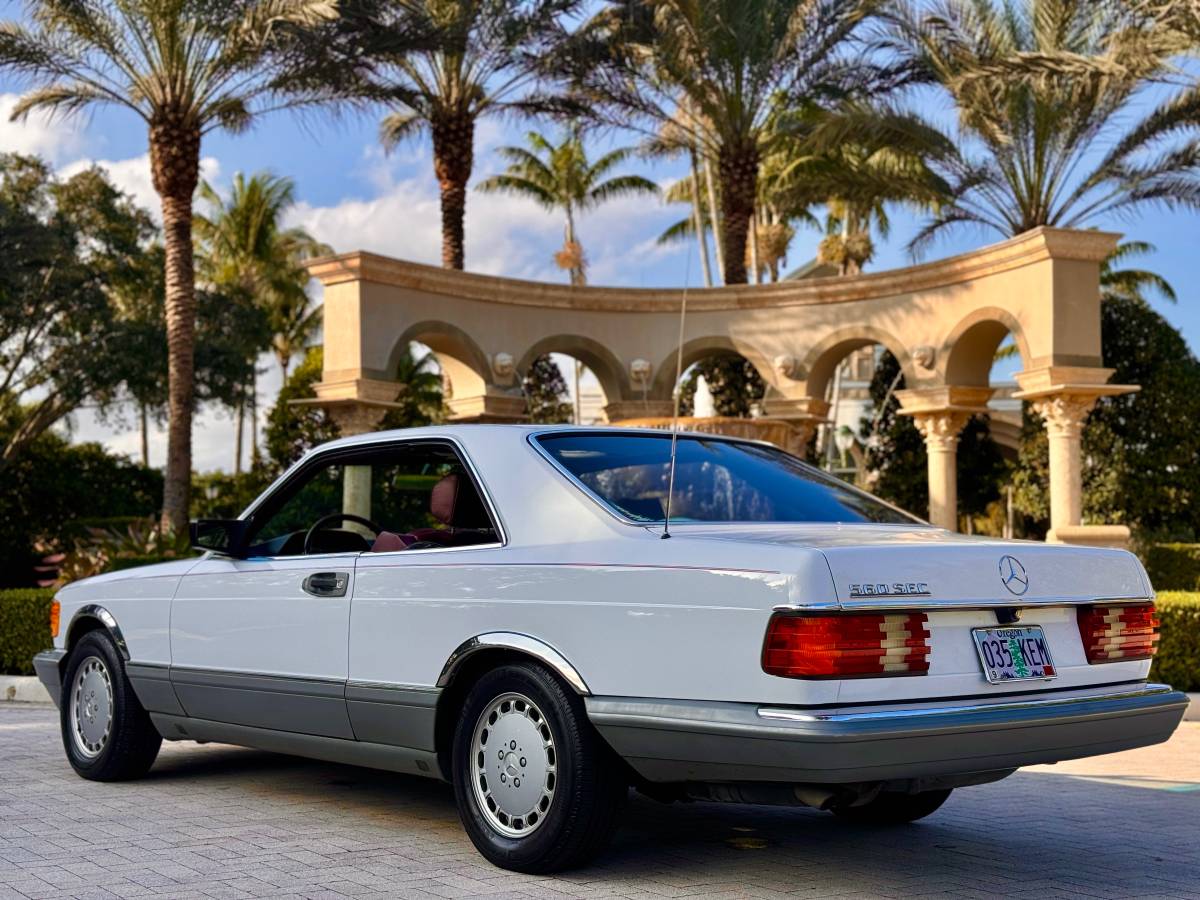 Mercedes-benz-Benz-560-sec-1986-12