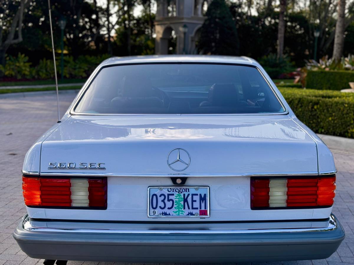 Mercedes-benz-Benz-560-sec-1986-14