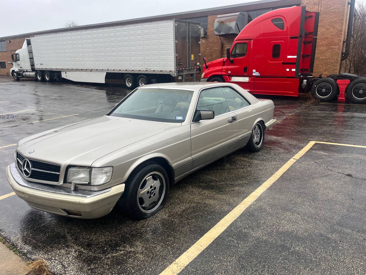 Mercedes-benz-Benz-560sec-1988-349227-1