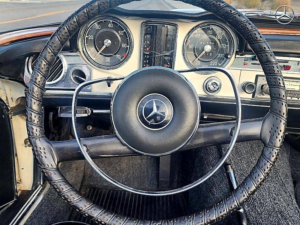 Mercedes-benz-Benz-sl-1965-black-114599-10