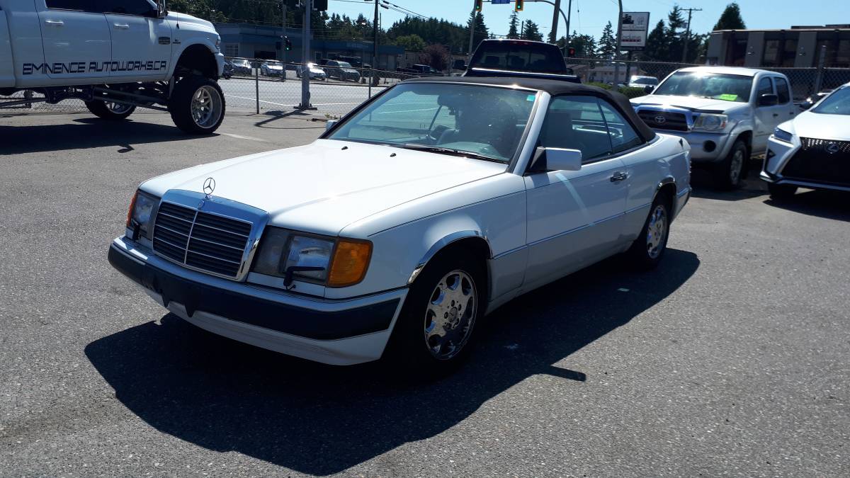 Mercedes-benz-benz-300-ce-1993-3