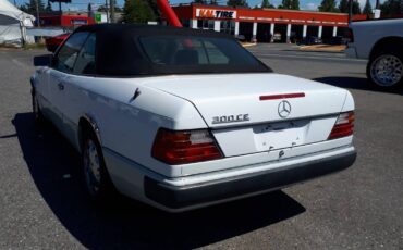 Mercedes-benz-benz-300-ce-1993-4