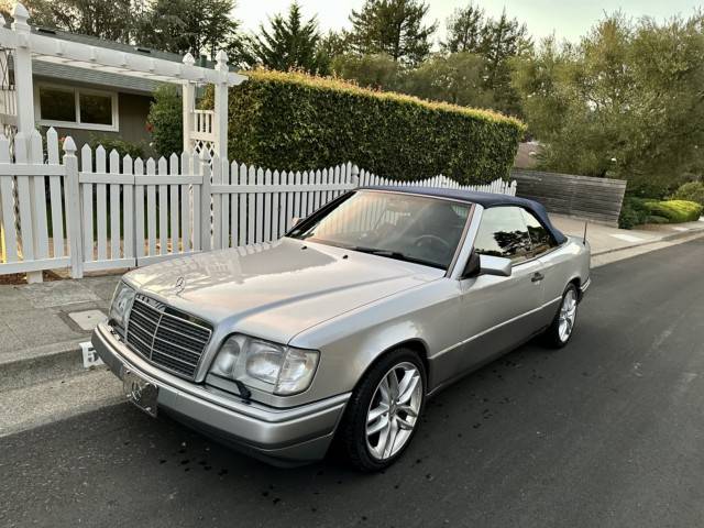 Mercedes-benz-benz-300-series-1994-1