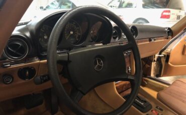 Mercedes-benz-benz-380-380sl-1984-14