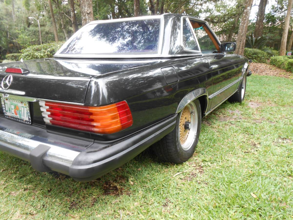 Mercedes-benz-benz-380-sl-1982-black-173809-3