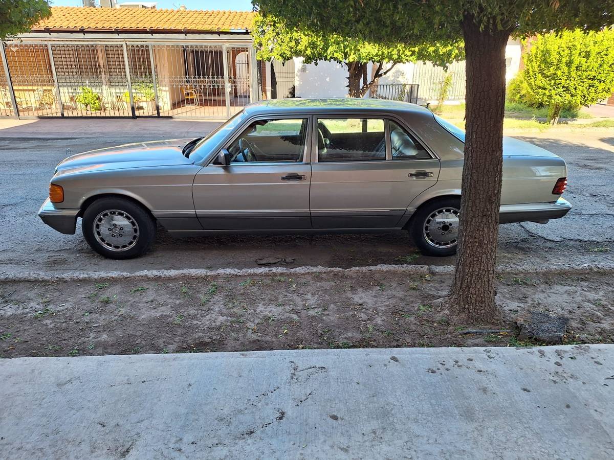 Mercedes-benz-benz-560-560sel-1987-1