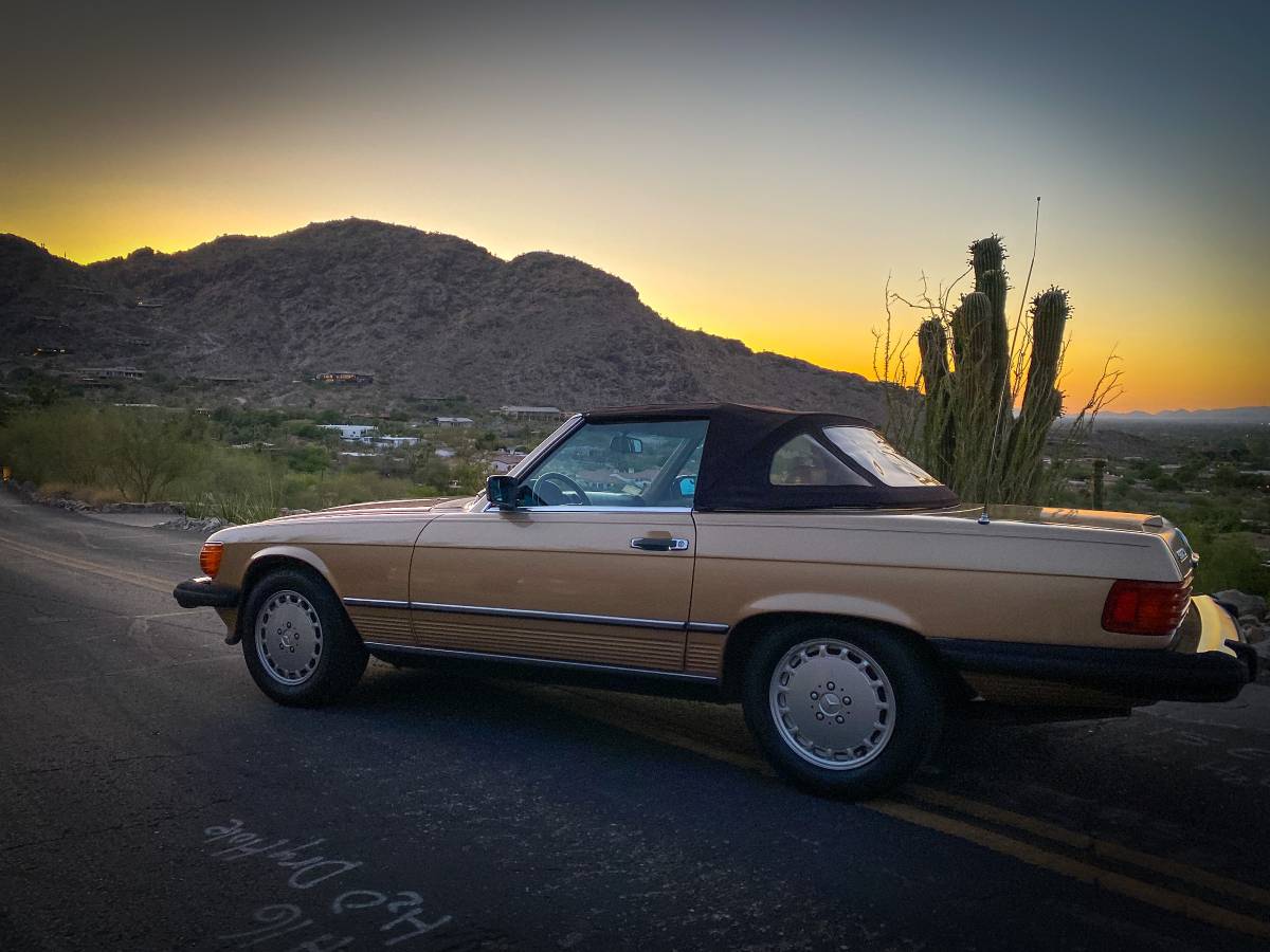 Mercedes-benz-benz-560-560sl-1988-117482-1