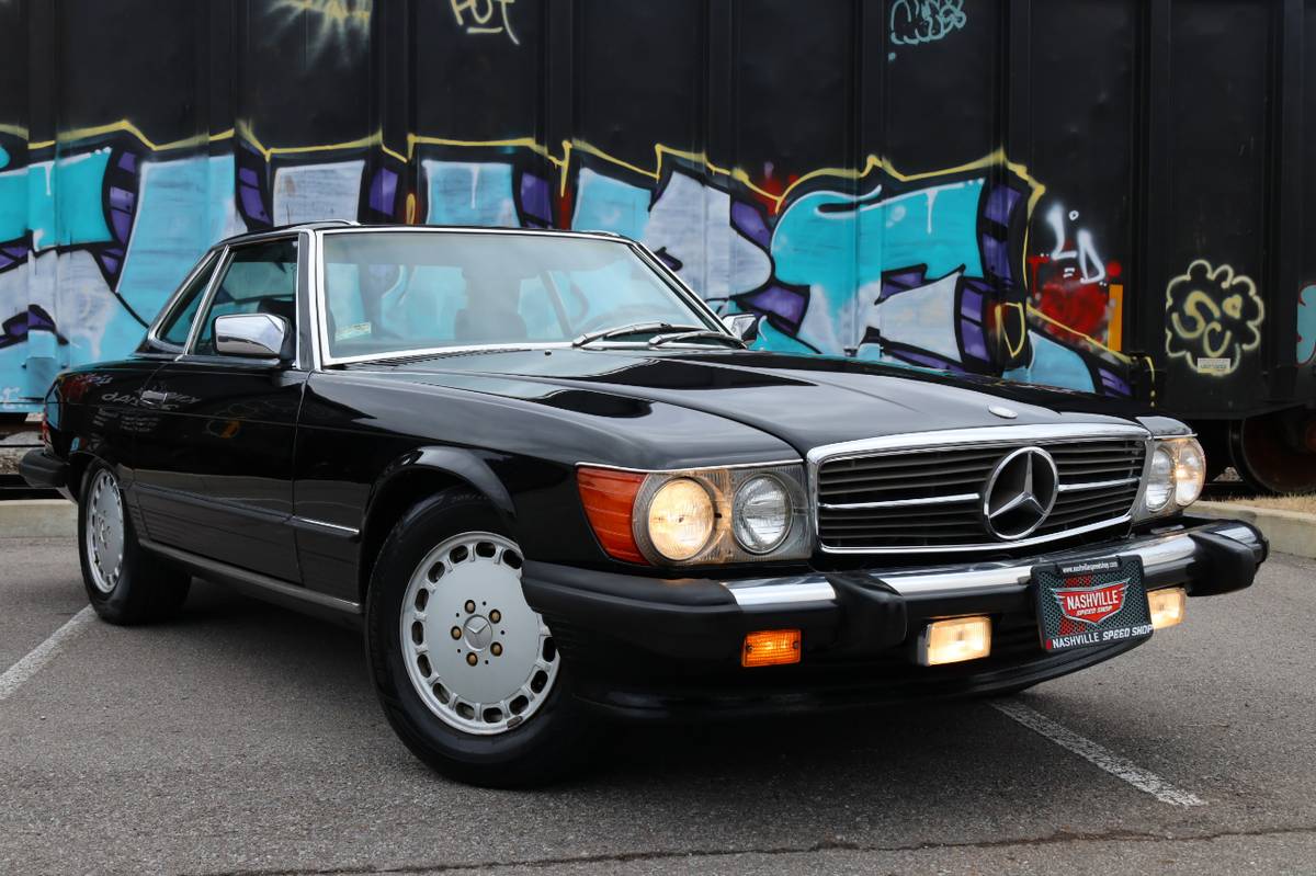 Mercedes-benz-benz-560-series-1986-4