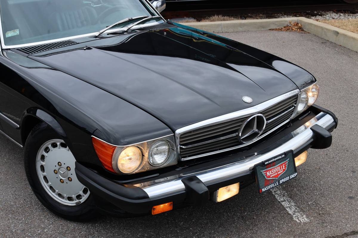 Mercedes-benz-benz-560-series-1986-6