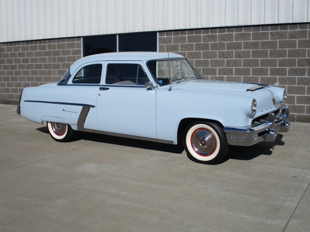 Mercury 2 Door Sedan  1952