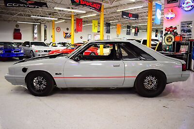 Mercury-Capri-1981-Gray-Black-805-18