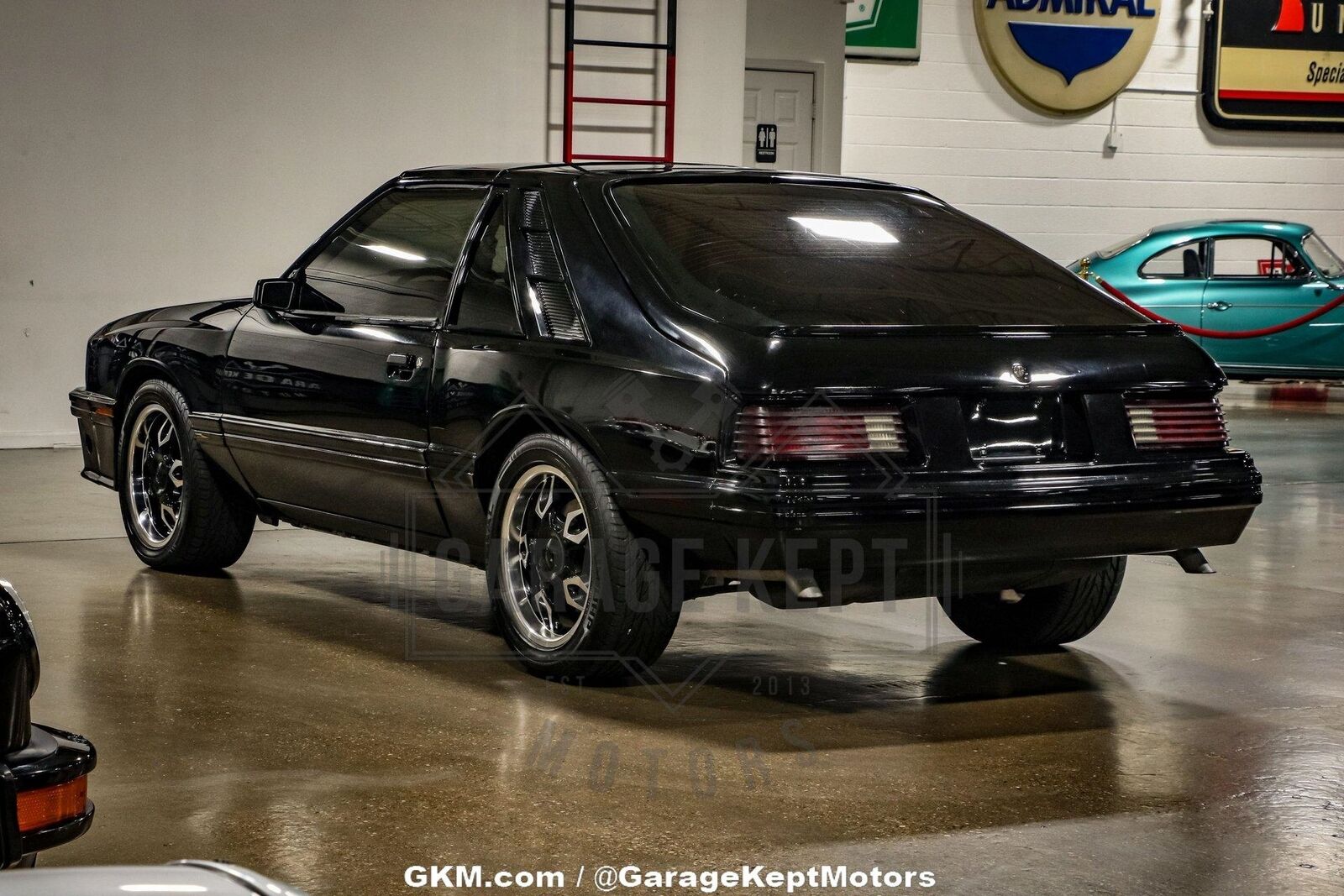 Mercury-Capri-GS-Coupe-1984-Black-Gray-121689-11