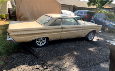 Mercury-Comet-1964-Tan-White-1544970-6