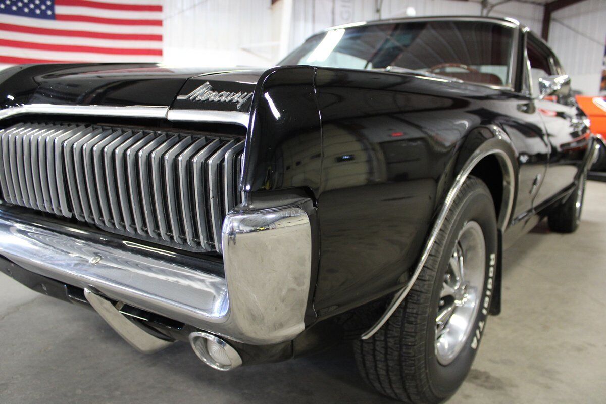 Mercury-Cougar-1967-Black-Red-43687-10