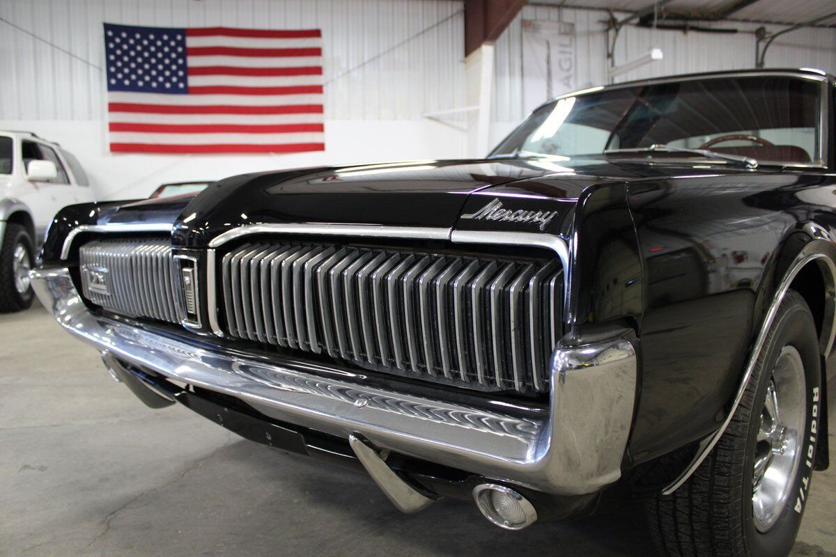 Mercury-Cougar-1967-Black-Red-43687-9