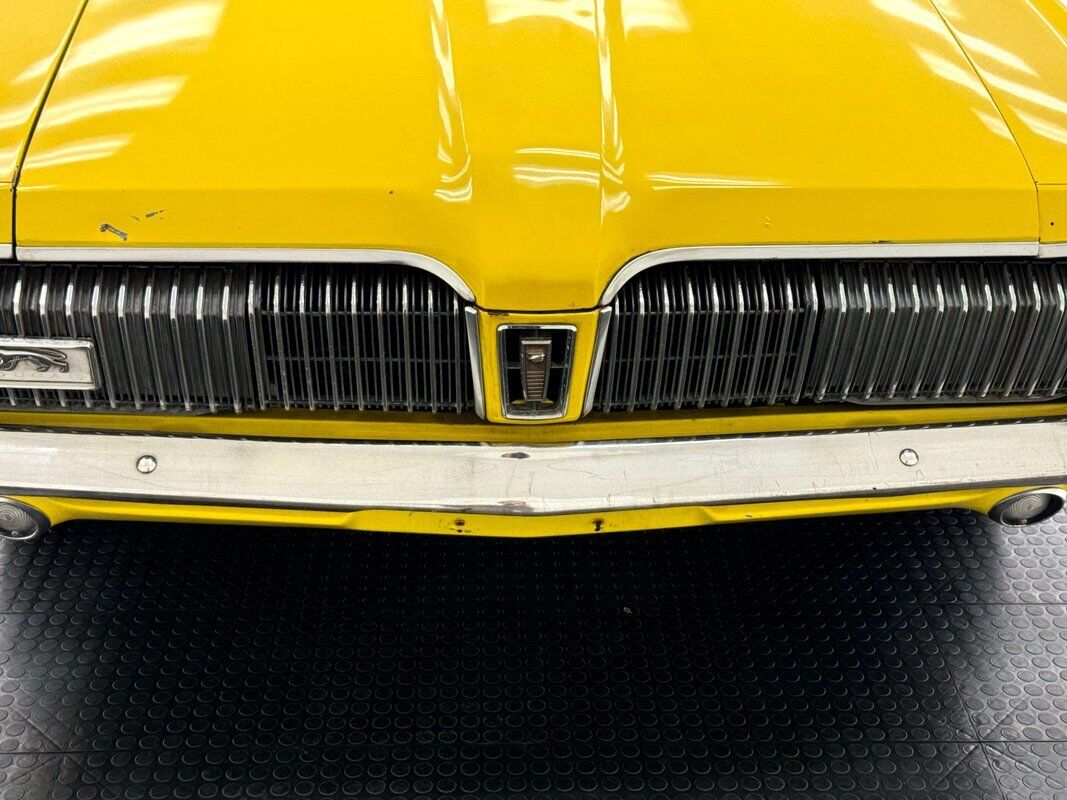 Mercury-Cougar-1968-Yellow-Black-150189-8