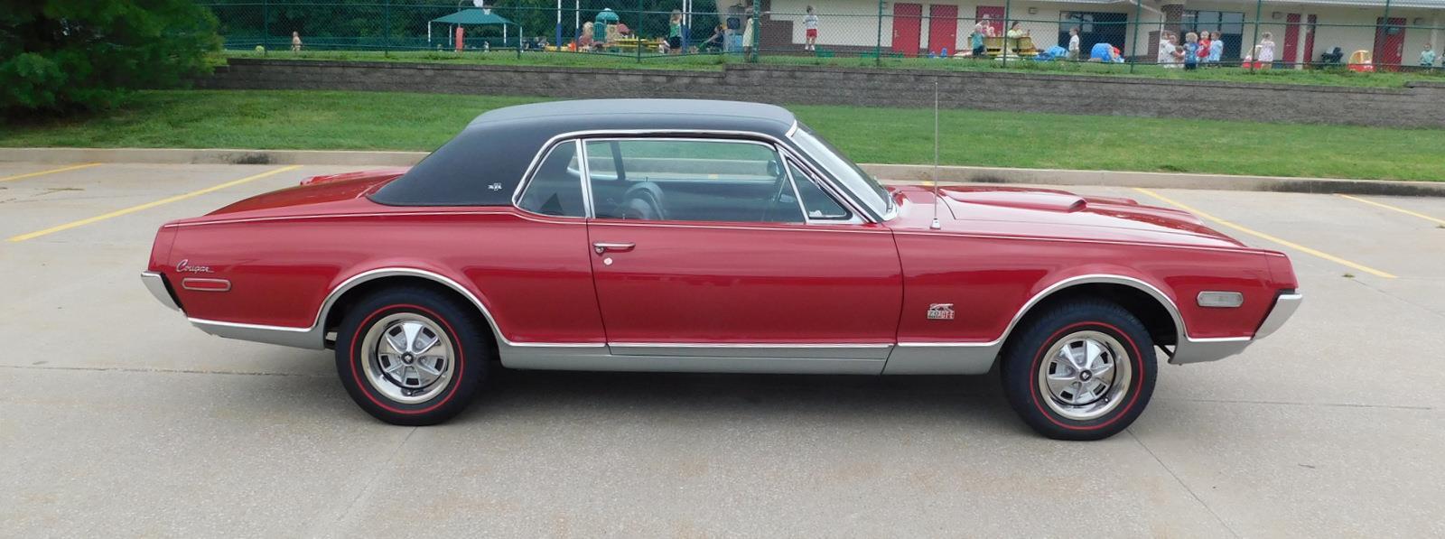 Mercury-Cougar-Coupe-1968-Red-Red-127867-12