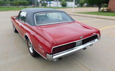 Mercury-Cougar-Coupe-1968-Red-Red-127867-15