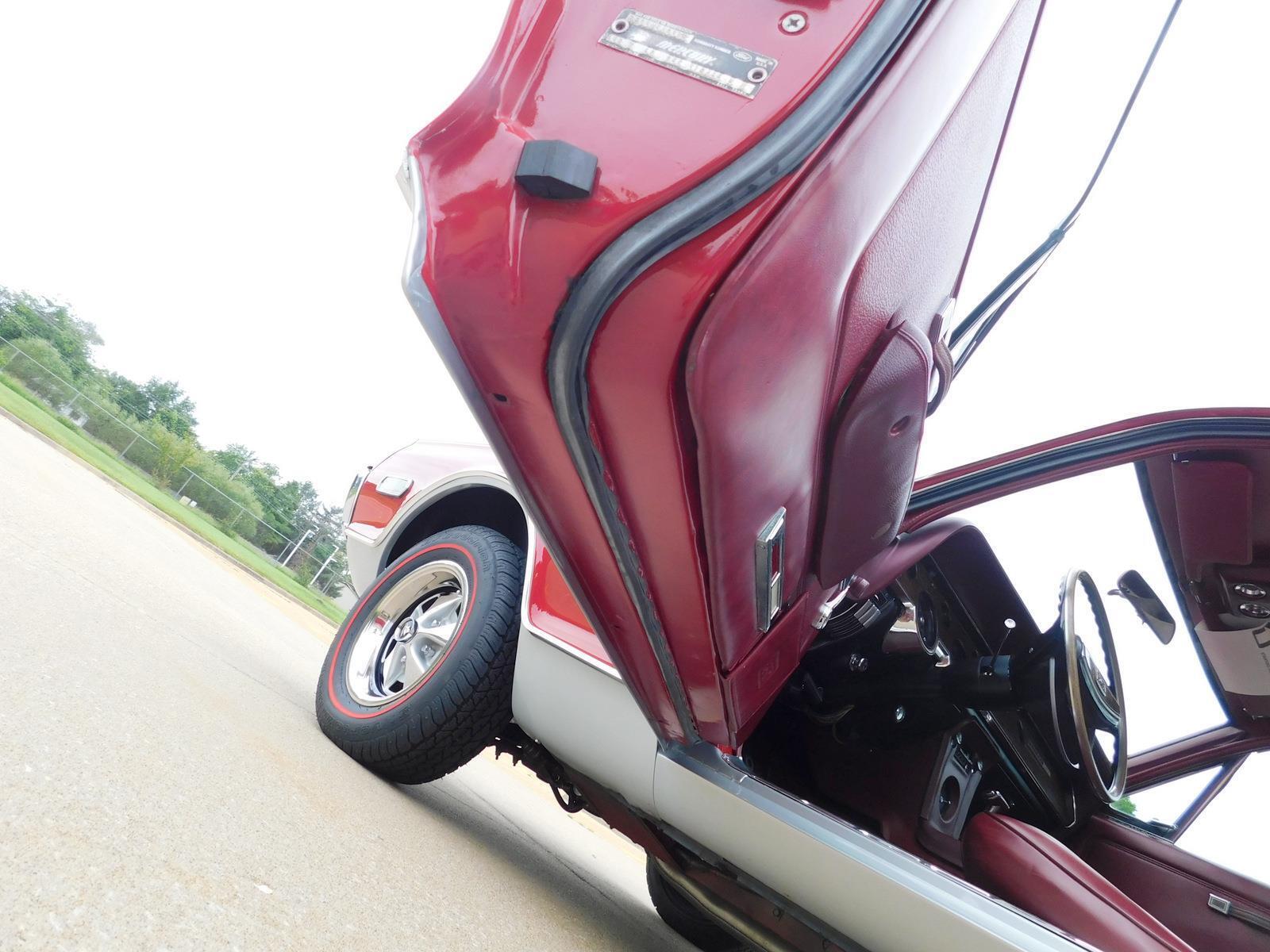 Mercury-Cougar-Coupe-1968-Red-Red-127867-19