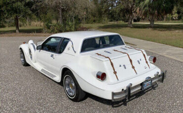 Mercury-Cougar-Coupe-1986-White-Gray-18839-3