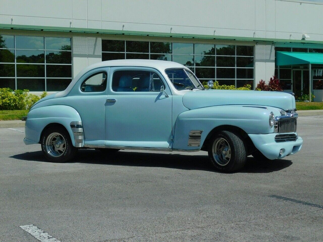 Mercury-Eight-Coupe-1947-Blue-Blue-83679-7