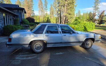 Mercury Grand Marquis Berline 1991