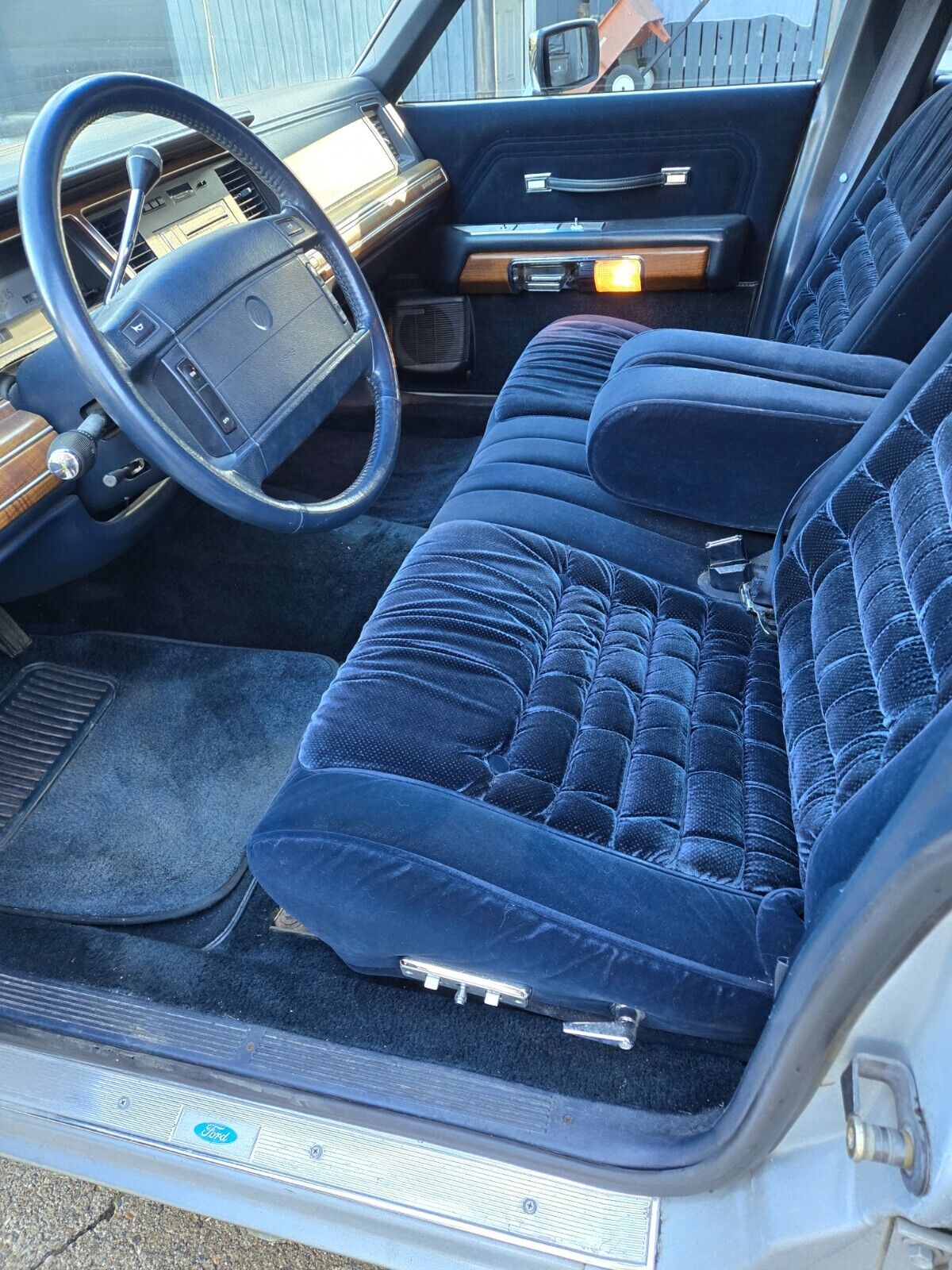 Mercury-Grand-Marquis-Berline-1991-Light-Blue-Blue-95296-7