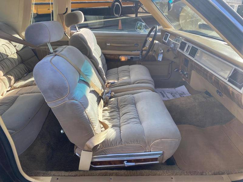 Mercury-Grand-marquis-1982-brown-126782-11