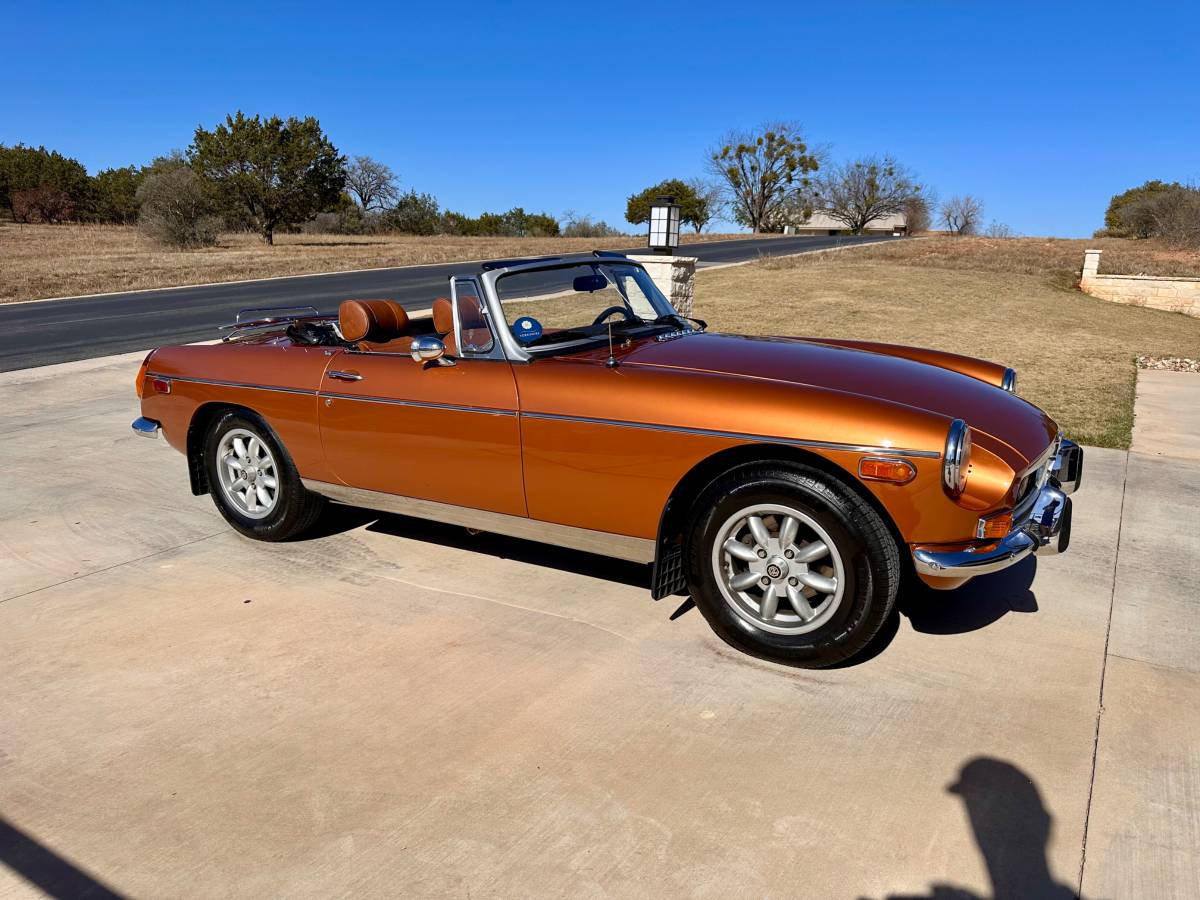 Mg-B-convertible-1974-5