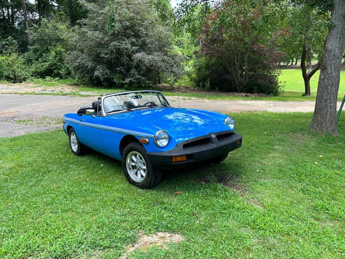 Mg-B-convertible-1979-blue-143231-2