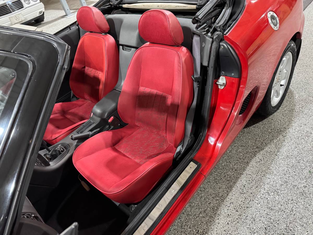 Mg-F-roadster-1995-red-78446-13