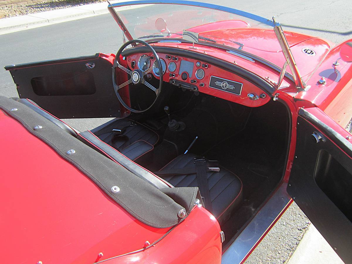 Mg-Mga-1958-red-83967-12