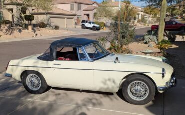 Mg-Mgb-1966-white-1609-6