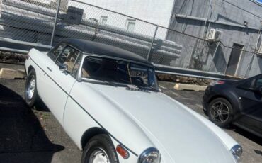 Mg-Mgb-1975-white-100273-1