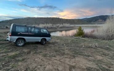 Mitsubishi-Delica-diesel-1991-black-127999-4