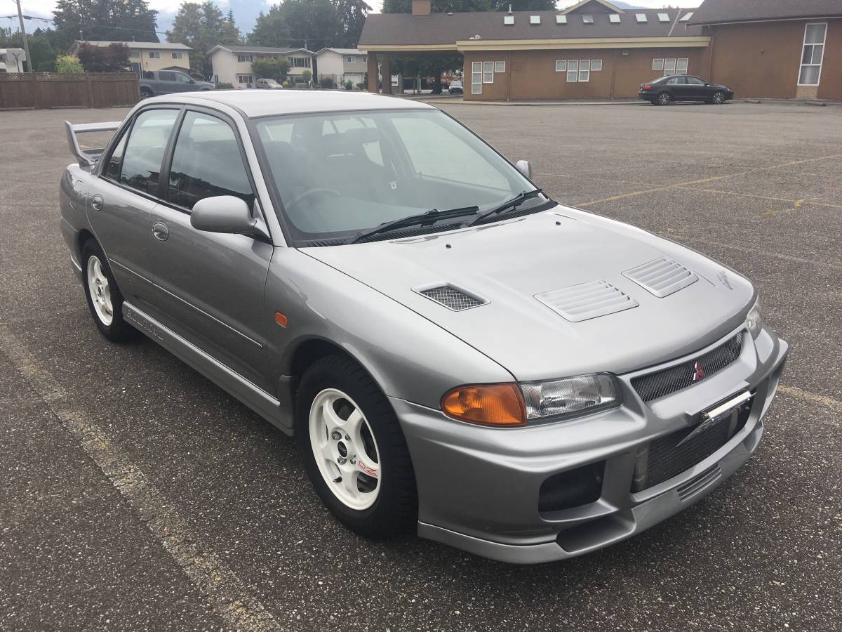 Mitsubishi-Lancer-evolution-iii-gsr-1995-silver-143333-1