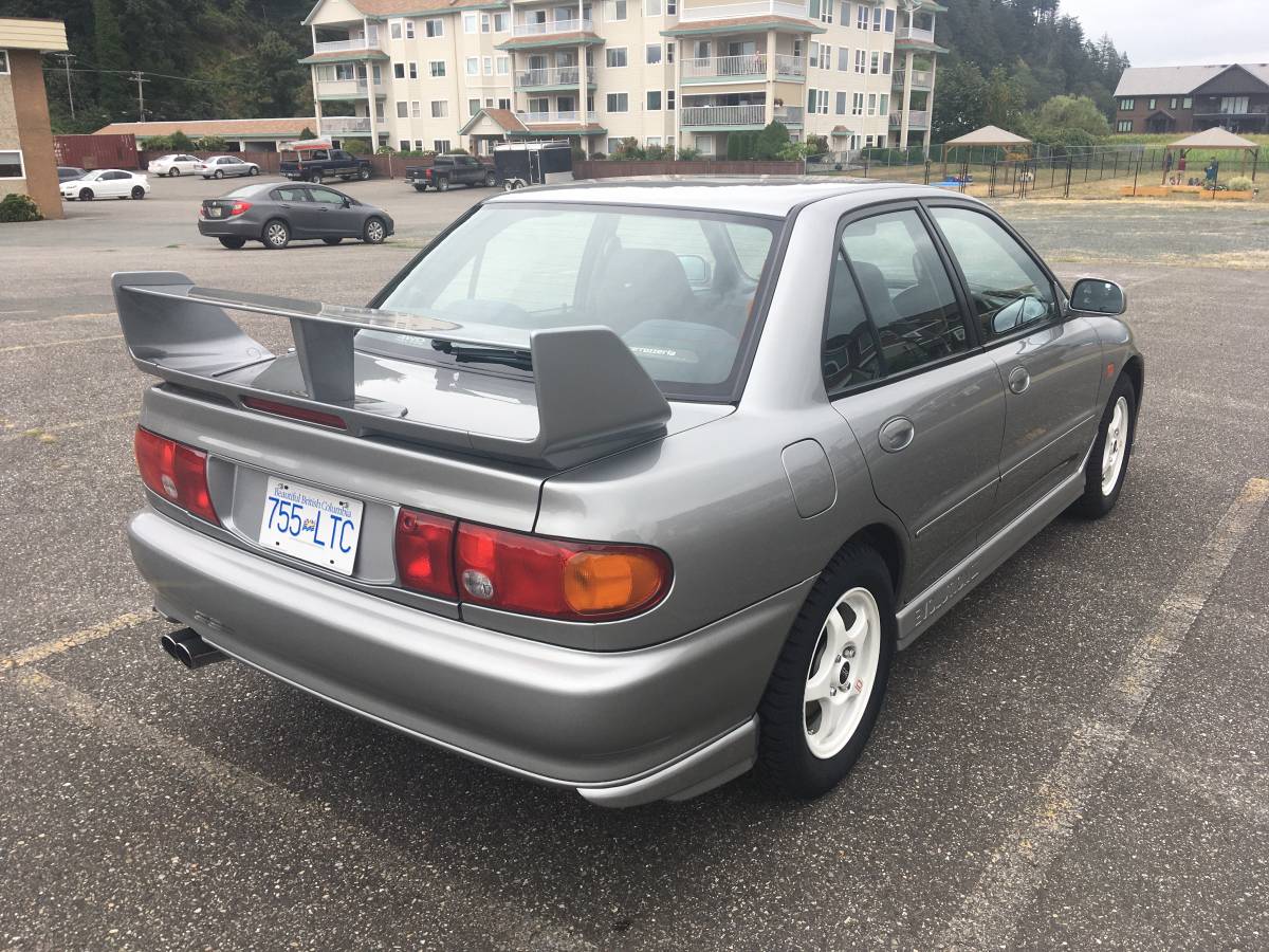 Mitsubishi-Lancer-evolution-iii-gsr-1995-silver-143333-5