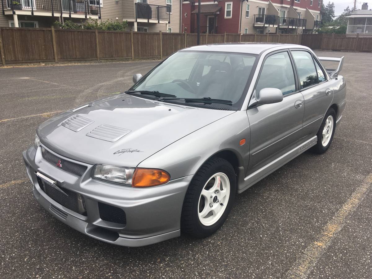 Mitsubishi-Lancer-evolution-iii-gsr-1995-silver-143333