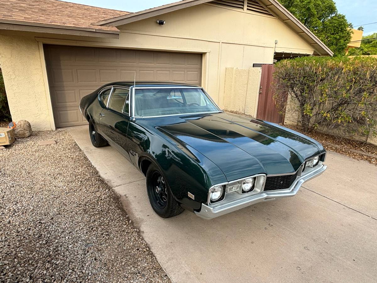 Oldsmobile-442-1968-green-161