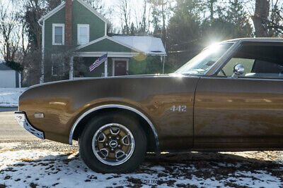 Oldsmobile-442-Coupe-1969-Gold-Black-38624-3