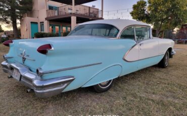 Oldsmobile-88-2dr-hardtop-1956-119091-13