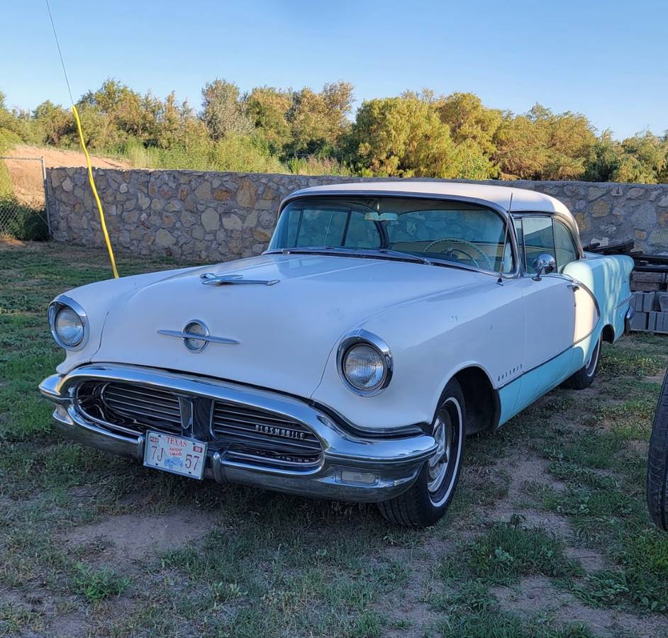 Oldsmobile-88-2dr-hardtop-1956-119091-7